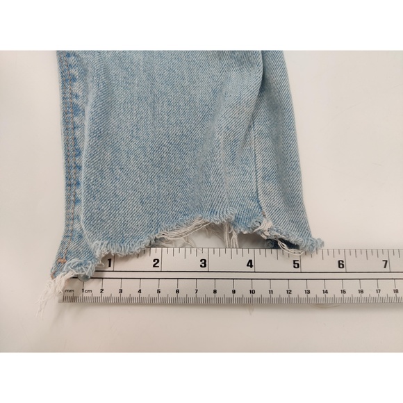 American Eagle Jeans Womens Size US 0 Light Wash Distressed Frayed Hem Vintage‎ - Picture 13 of 13